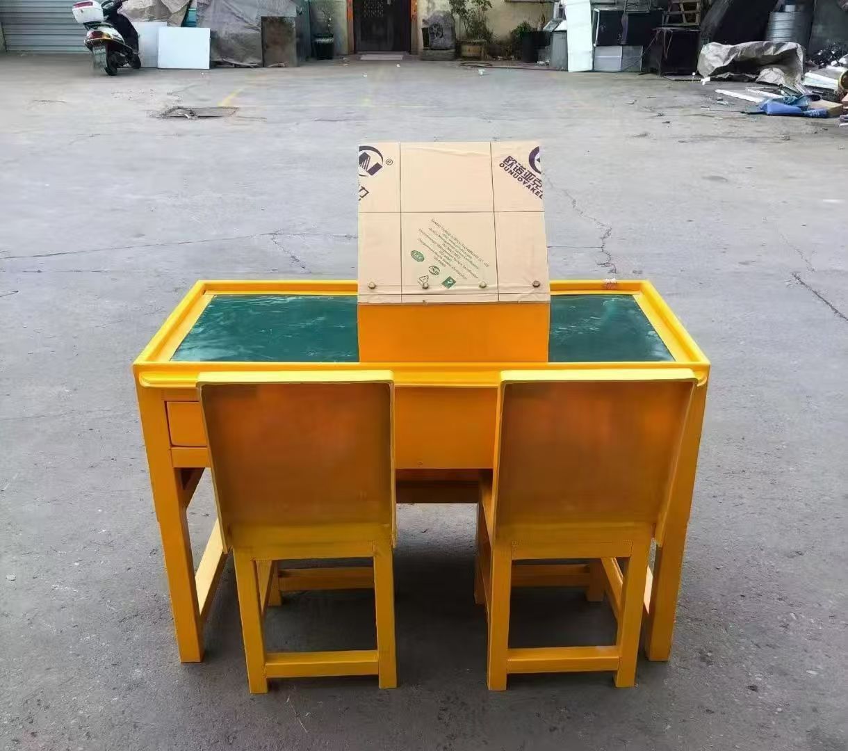 缙云防静电导通桌井下煤矿火工品发放桌：危险品流转的安全守护者